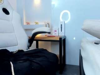 zenda-evans - Live Cam