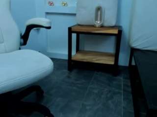 zenda-evans webcam