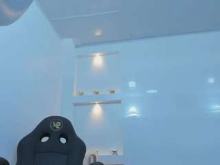 zenda-evans's CamSoda show and profile