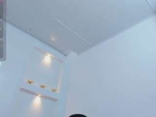 zenda-evans live webcam show