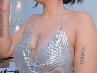Zenda-Evans live webcam show