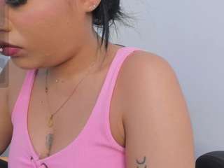 Zenda-Evans live webcam show