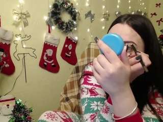 milanaprice's CamSoda show and profile