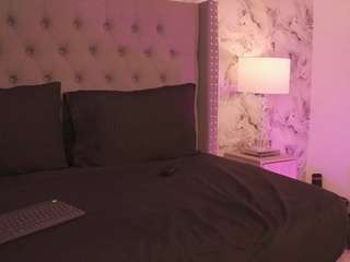 charlotte-harris chat room