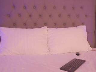 charlotte-harris webcam