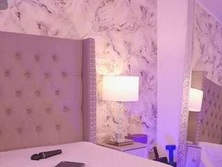 charlotte-harris webcam