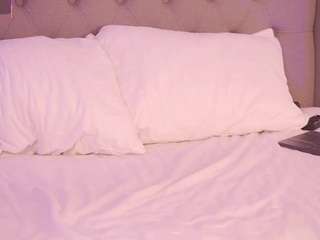 charlotte-harris webcam