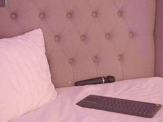 charlotte-harris webcam