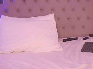 charlotte-harris webcam