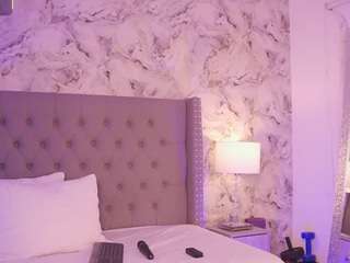 charlotte-harris webcam