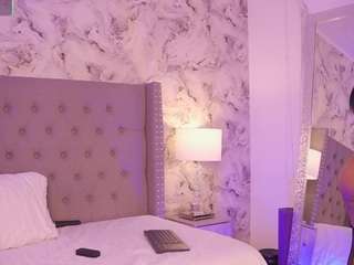 charlotte-harris webcam