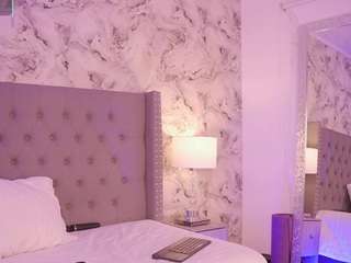 charlotte-harris webcam