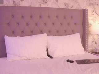 charlotte-harris webcam