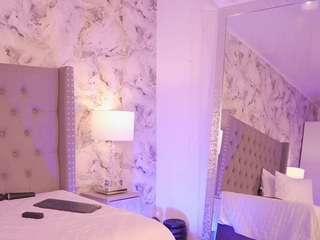 charlotte-harris webcam