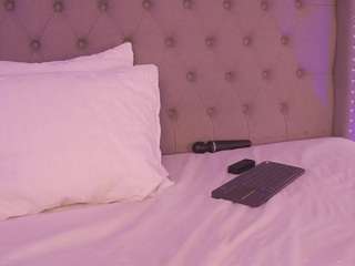 charlotte-harris webcam