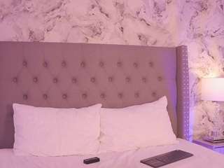 charlotte-harris webcam