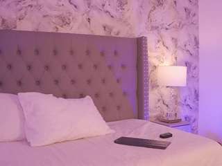 charlotte-harris webcam