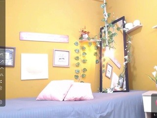 emma-johson on CamSoda