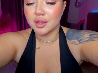 kylielips