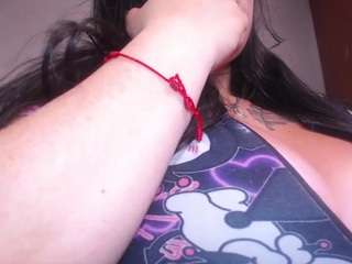 penelope-titts live cam profile