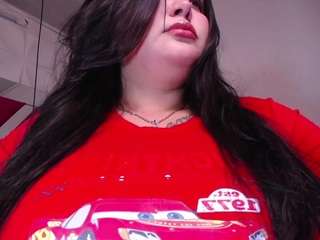 penelope-titts's CamSoda show and profile