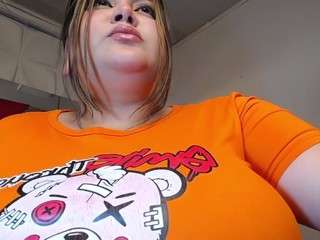 penelope-titts