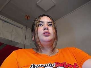 penelope-titts