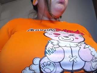 penelope-titts