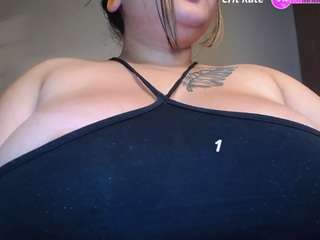 penelope-titts