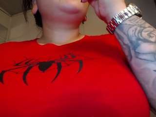 penelope-titts
