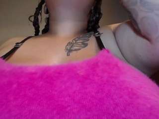 penelope-titts