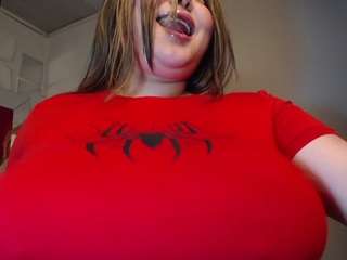 penelope-titts