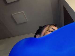 Penelope-titts