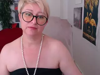 SaraSeymour's Live Sex Cam Show