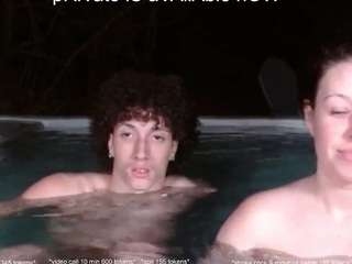 Live webcam model 18andkinky on Soda Cams