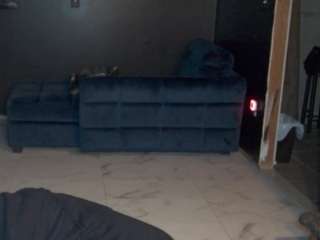 18andHorny live cam preview