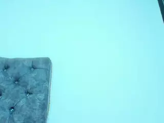 leah-thompson's Live Sex Cam Show