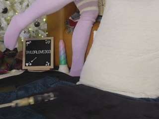 Live webcam model taylorlove303 on Soda Cams