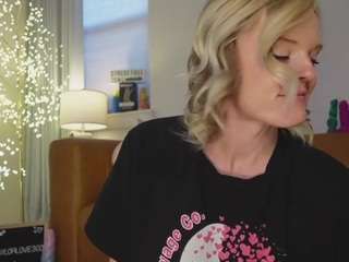 Live webcam model taylorlove303 on Soda Cams