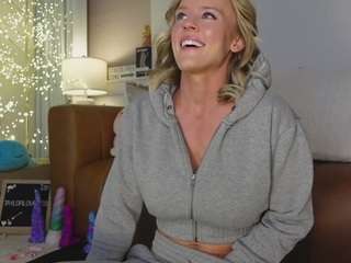 Live webcam model taylorlove303 on Soda Cams