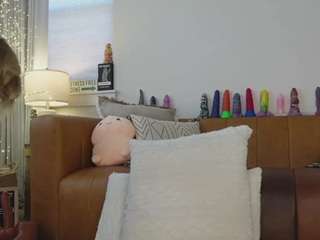 Live webcam model taylorlove303 on Soda Cams