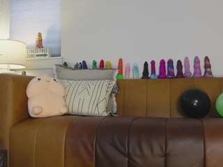 taylorlove303 webcam