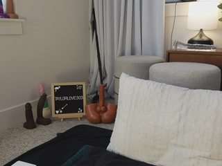taylorlove303 live cam