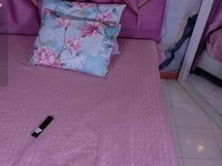 chantal-quinn's CamSoda show and profile