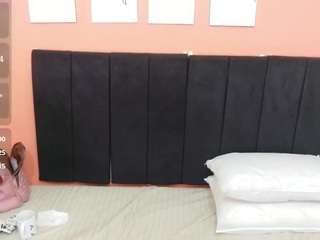 chantal-quinn live cam profile