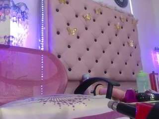 emmapink3 live cam profile