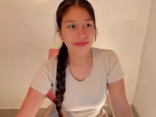 kiaraowen's Live Sex Cam Show