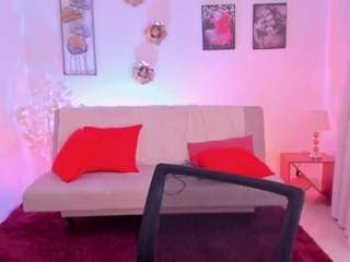 nora-sanz Live Webcam on CamSoda