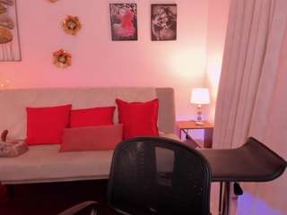 nora-sanz live webcam show