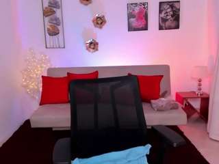 nora-sanz live on CamSoda